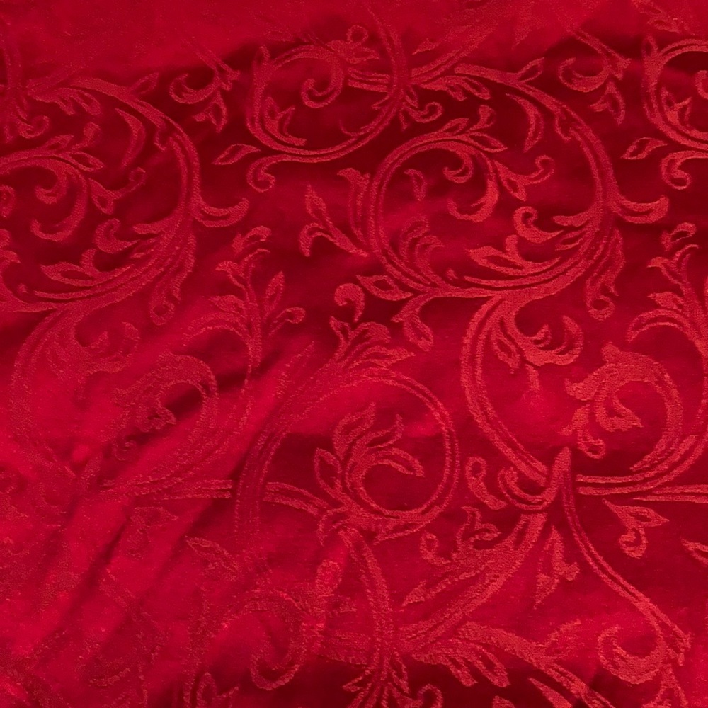 Maroon rectangular tablecloth